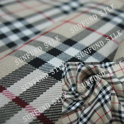 SILK WORSTED LATTICE